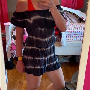 Aeropostale romper size small